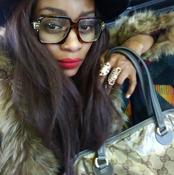 Meet your Posher, Dalphenia - Picture 7 of 11